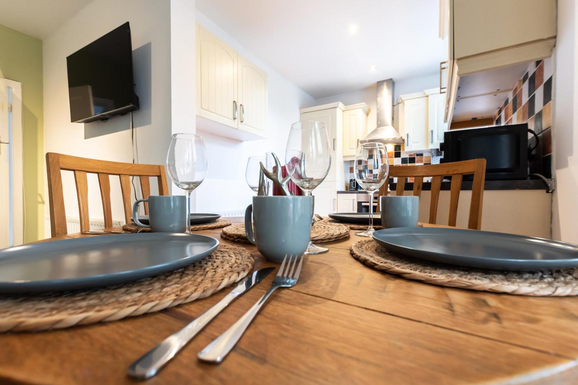 Family Gathering Bungalow Southampton Extérieur photo