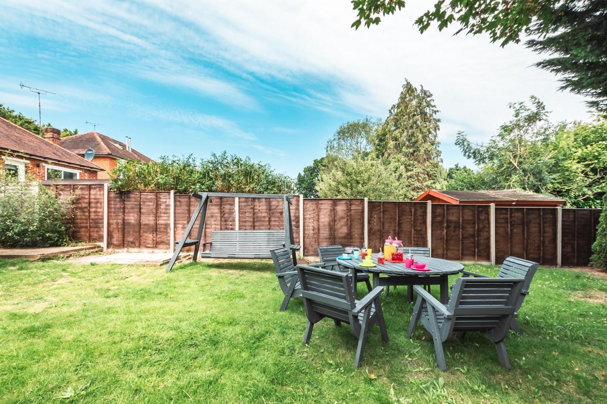 Family Gathering Bungalow Southampton Extérieur photo